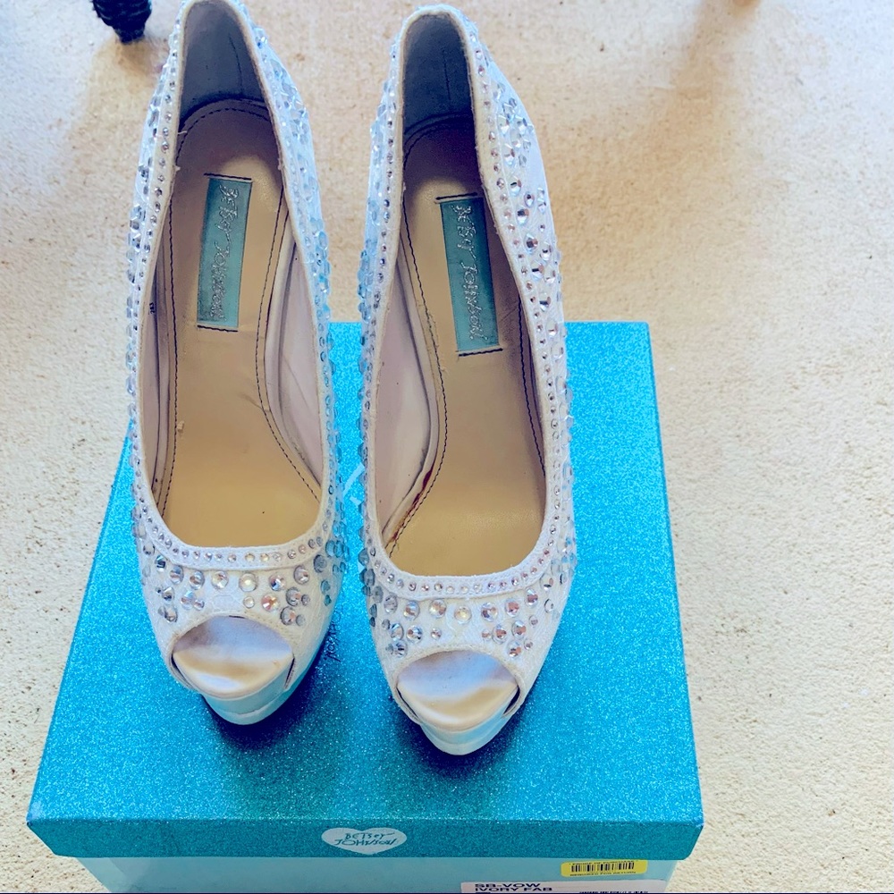 Betsy Johnson SB-Vow Ivory Fabric Rhinestone Decor heels.